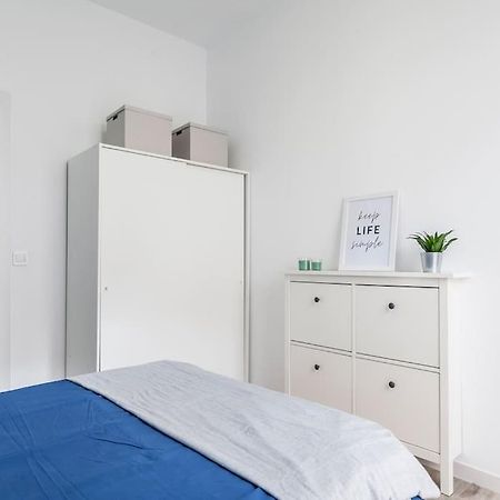 Apartamento Nuevo Cerca De La Playa Y Del Centro Valencia Eksteriør billede