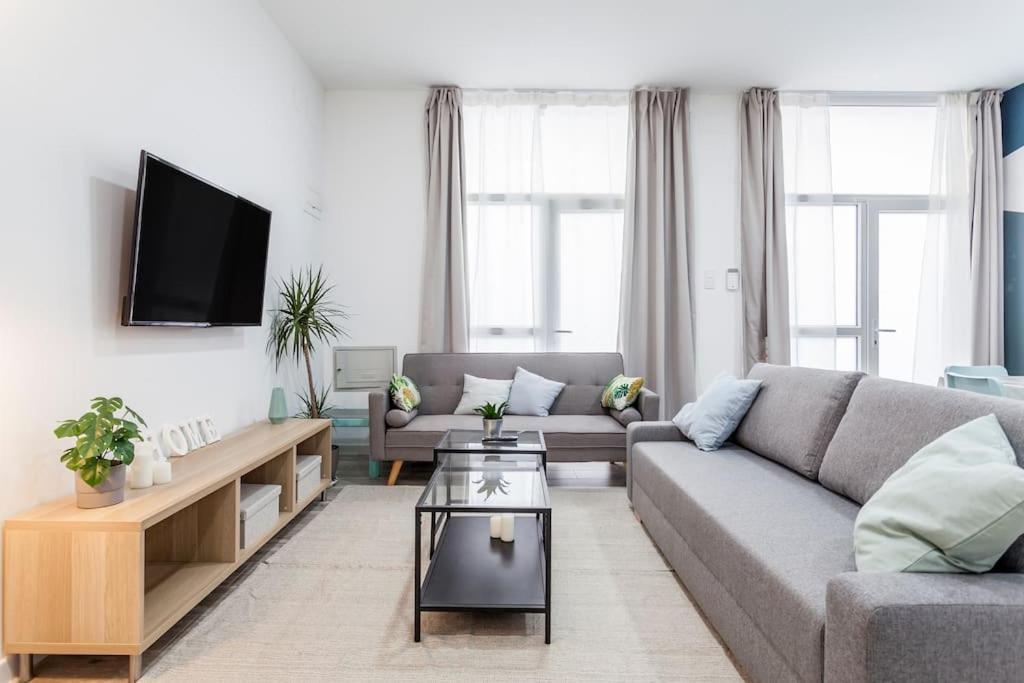Apartamento Nuevo Cerca De La Playa Y Del Centro Valencia Eksteriør billede