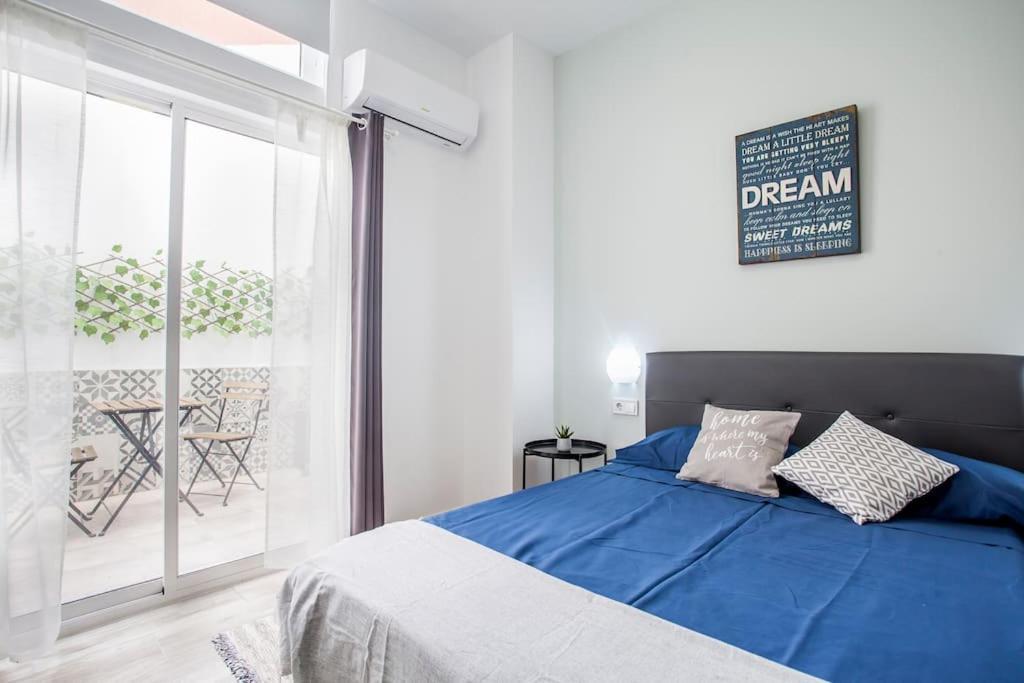 Apartamento Nuevo Cerca De La Playa Y Del Centro Valencia Eksteriør billede